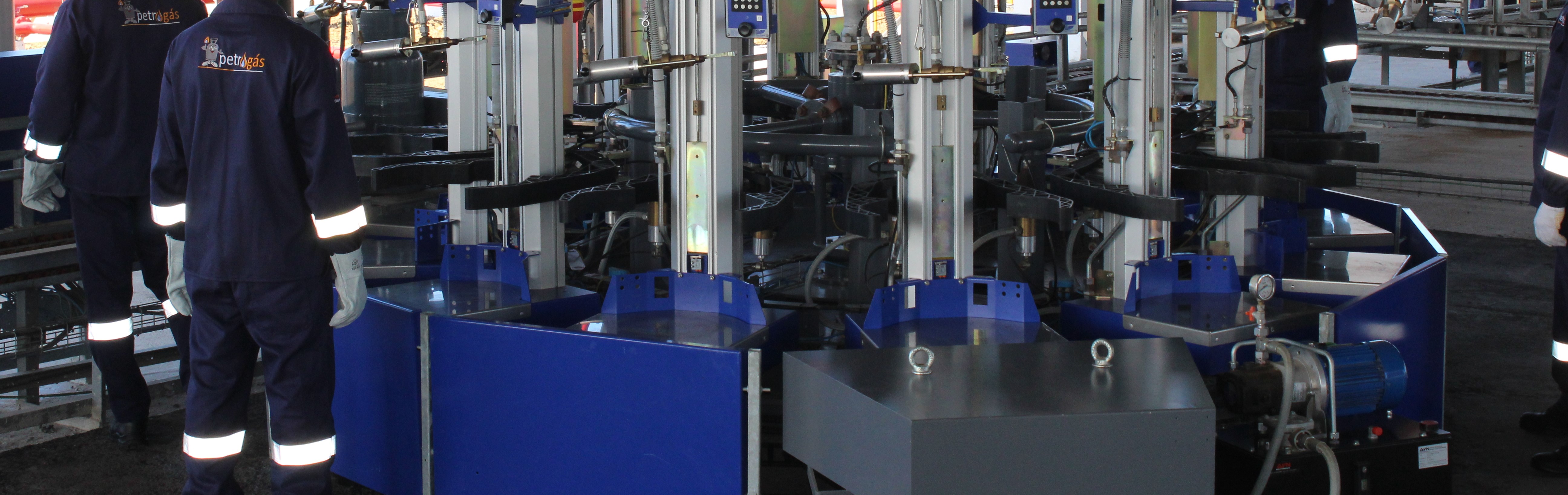 Petrogás equipa